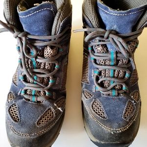 Vasque Women's Blue & Grey Breeze Hiking Boots size 6